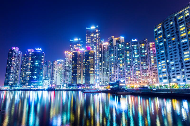 Ville de Busan  la nuit  image stock Image du bureau 