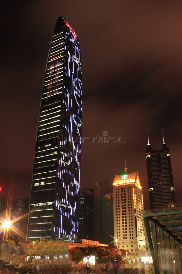 Ville de Shenzhen la nuit image libre de droits Ville de Shenzhen la nuit image libre de droits
