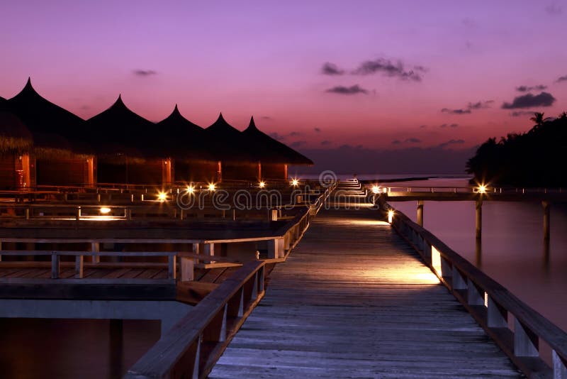 Ville Maldive dell'acqua di tramonto