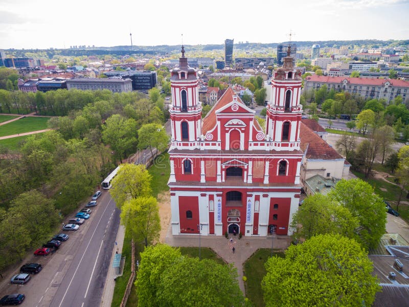 VILNA, LITUANIA - 7 DE MAYO DE 2016: Iglesia de St Philip y de St Jacob, Vilna, Lituania imágenes de archivo libres de regalías VILNA, LITUANIA - 7 DE MAYO DE 2016: Iglesia de St Philip y de St Jacob, Vilna, Lituania imágenes de archivo libres de regalías