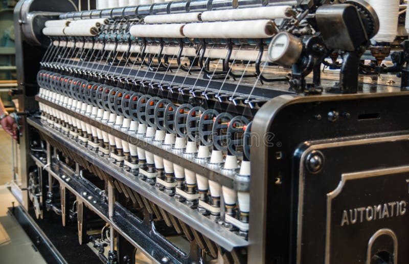 Air Jet Weaving Machine or Automatic TOYOTA JAT 710 Airjet Loom