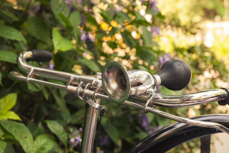 Vintage bicycle horn stock image. Image of instrument 76262957