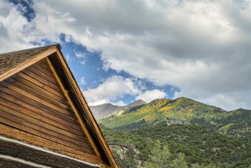 Vintage cabin in Sangre de Cristo Mountains stock photo