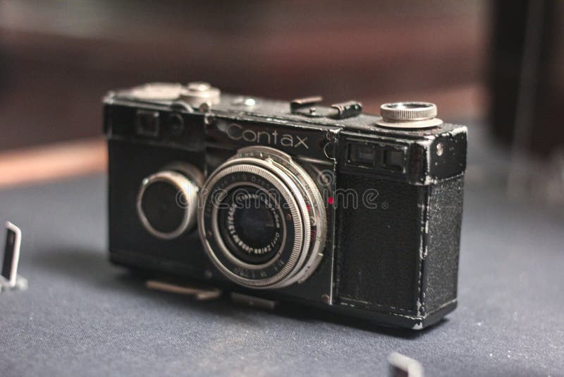 Vintage camera in a museum editorial photo. Image of watch 178484146
