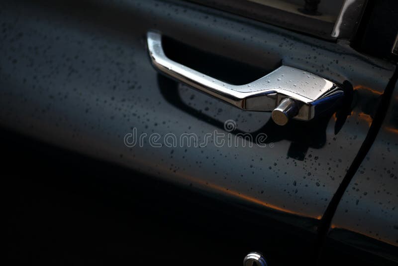 30,658 Car Door Handle Royalty-Free Photos and Stock Images