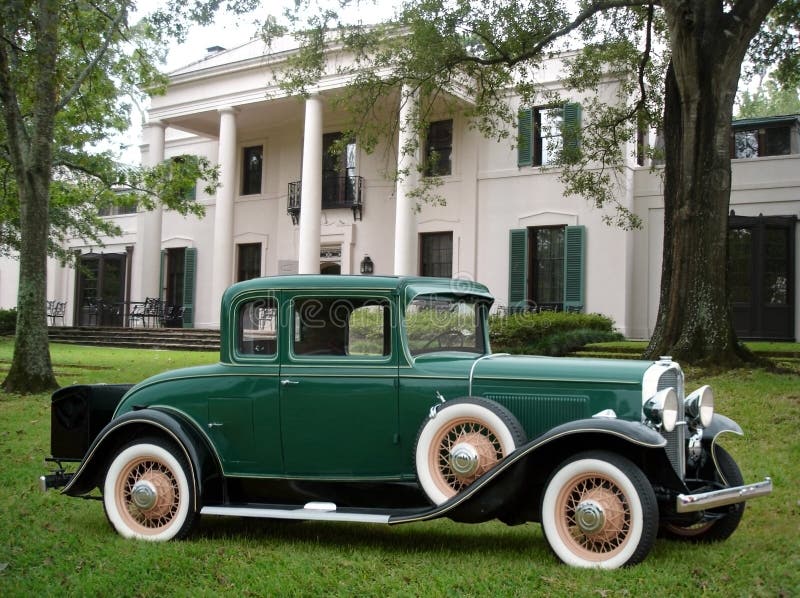Old Car Front Mansion Photos Free Royalty Free Stock Photos From Dreamstime