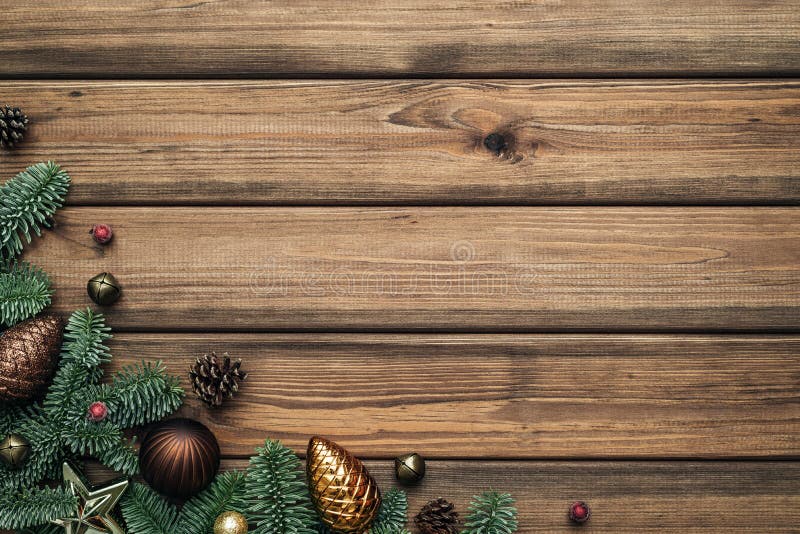 Những cành cây tannen Giáng sinh Vintage là điểm nhấn không thể thiếu trong bất kì không gian nào để tạo nên bầu không khí Noel ấm áp và xinh đẹp.