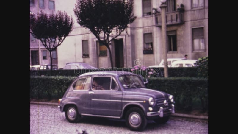 Vintage fiat 600 à venise italie 1971 banque de vidéos