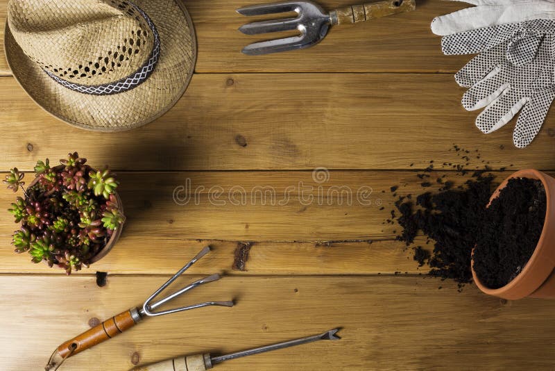Vintage gardening tools stock image. Image of spade, metal 68990541