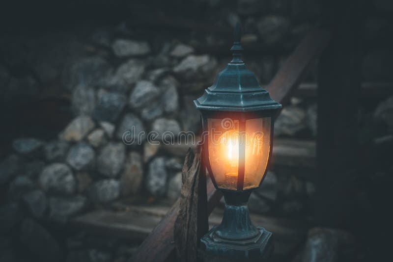 Vintage luxury bollard lighting decor outdoor. old Vintage light bulb lamps. Outdoor bollard lighting interior design.