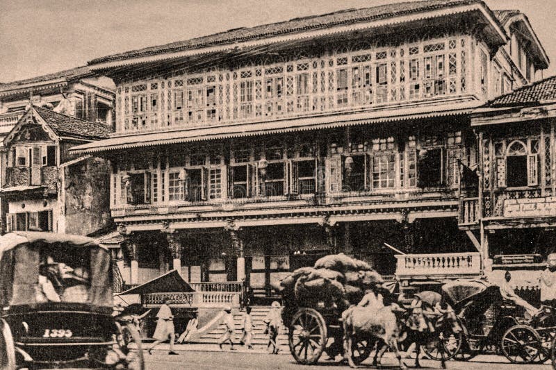 Vintage photo-Old Wooden House Pydhonie jain temple Bombay