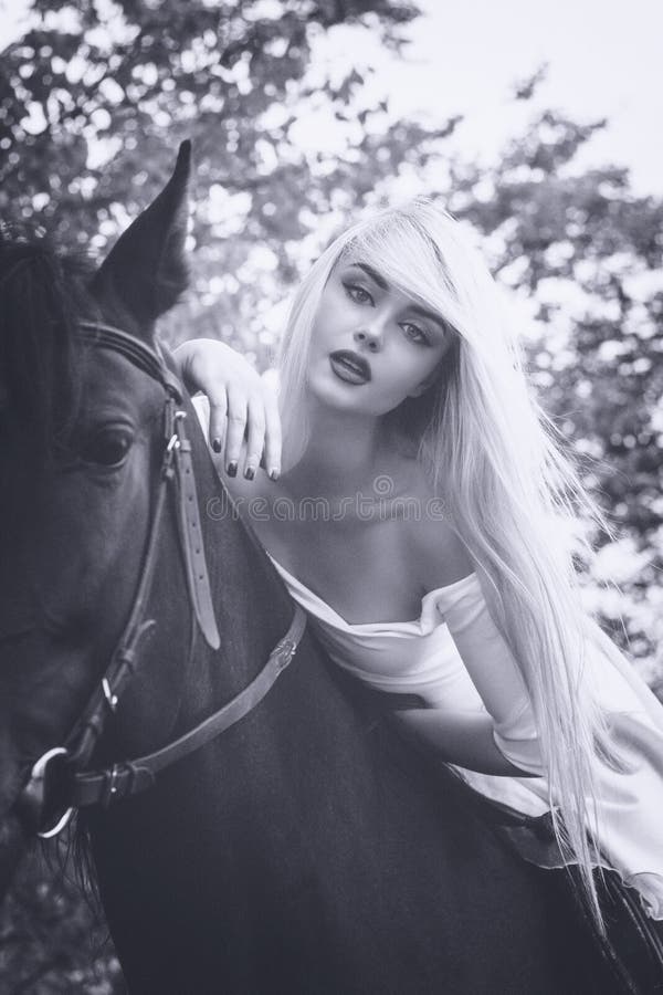 Vintage portrait of beautiful girl horse riding royalty free stock image Vintage portrait of beautiful girl horse riding royalty free stock image