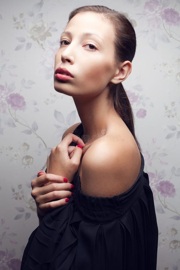 Portrait of a Glamorous Retro Girl Posing in Gorgeous Classic Dress . Hollywood Style Film Noir Stock Photo - Image of emotive, fashion: 168723740 Portrait of a Glamorous Retro Girl Posing in Gorgeous Classic Dress . Hollywood Style Film Noir Stock Photo - Image of emotive, fashion: 168723740