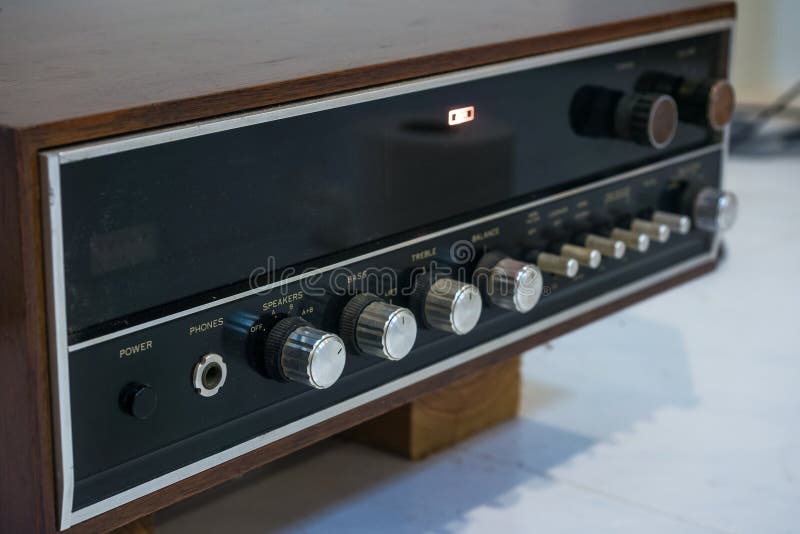 Stereo Vintage Amplifier stock photo. Image of reflection 24123454