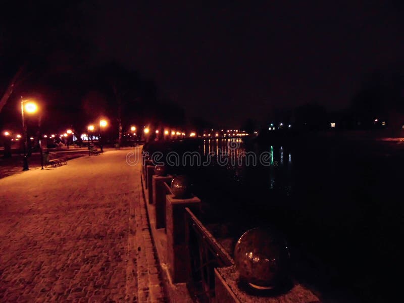 Vinterstadspark royaltyfria bilder