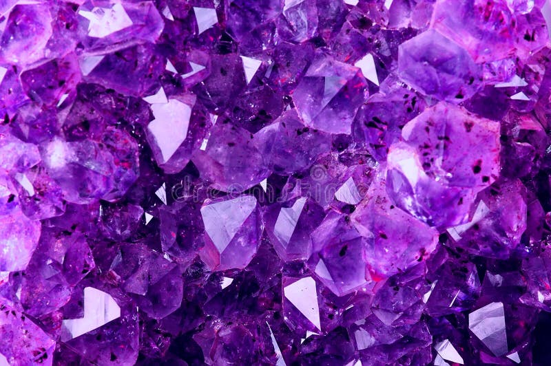 Violet Texture intelligente dall'ametista naturale fotografia stock Violet Texture intelligente dall'ametista naturale fotografia stock