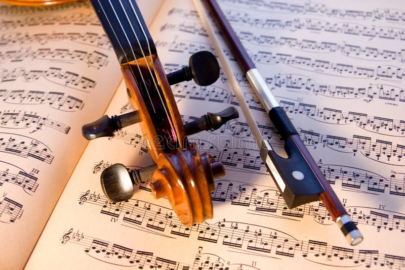 Violin, Bow & Music