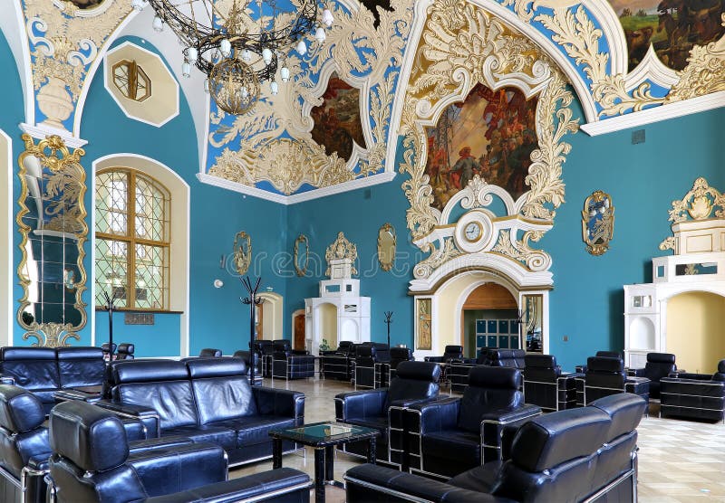 VIP-zaal of een station van Kazansky van het ruimte hoger comfort (vokzal Kazansky)--is één van negen spoorwegterminals in Moskou stock afbeeldingen VIP-zaal of een station van Kazansky van het ruimte hoger comfort (vokzal Kazansky)--is één van negen spoorwegterminals in Moskou stock afbeeldingen