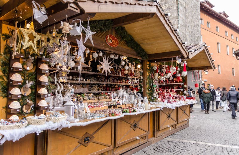 Vipiteno-Weihnachtsmärkte - Italien stockbild Vipiteno-Weihnachtsmärkte - Italien stockbild