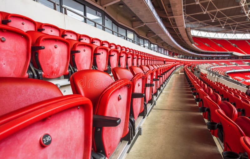 Visiting Wembley stadium editorial photo. Image of stadium - 76044451