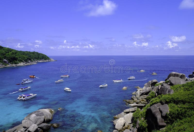  Visión aérea hermosa en la bahía de la isla similar fotografía de archivo libre de regalías