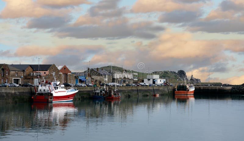 Vissersdorp in Ierland stock fotografie