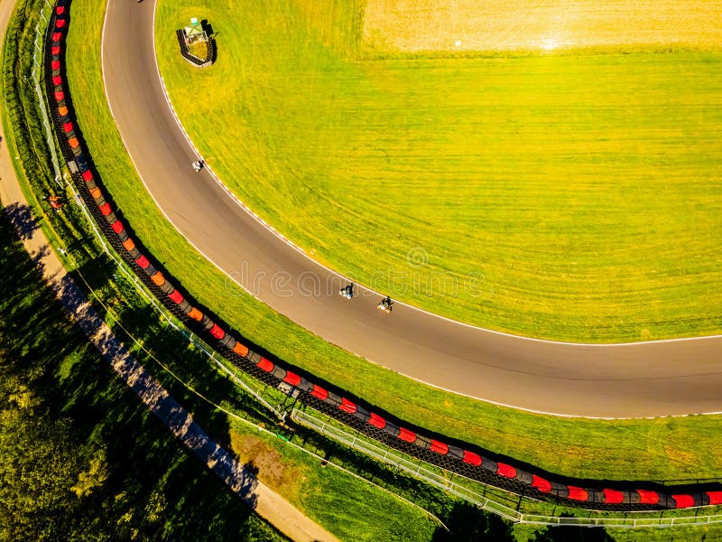 Corrida De Moto No Campo Inglês Imagem de Stock Editorial - Imagem de  motor, passeio: 197467494