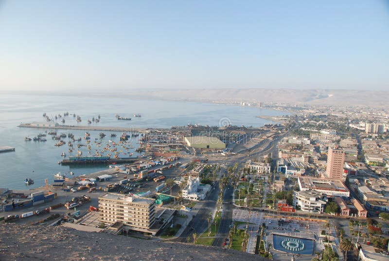Vista aérea da cidade de Arica, o Chile imagem de stock royalty free Vista aérea da cidade de Arica, o Chile imagem de stock royalty free