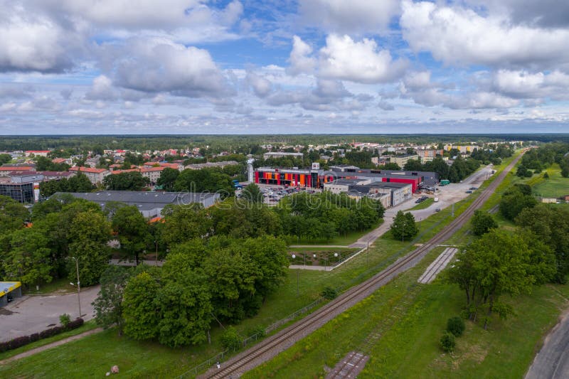 Vista aérea da cidade na estação do outono imagem de stock