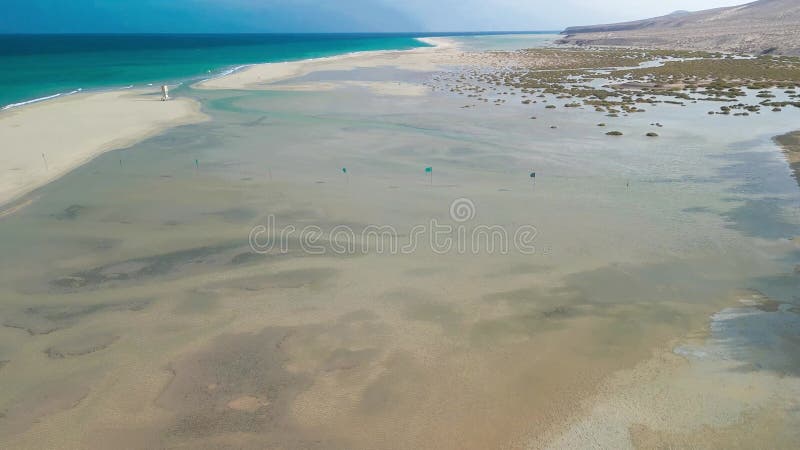 Vista aérea de la playa de Sotavento Fuerteventura Isla Canaria España almacen de video