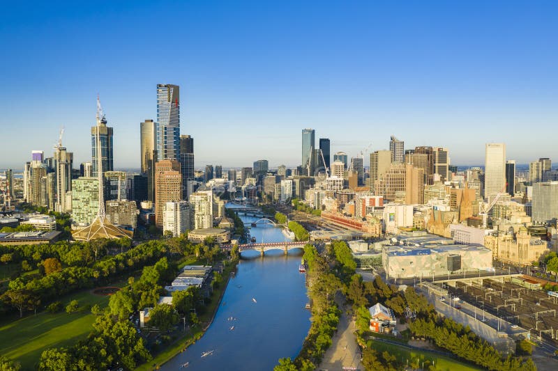 Vista aérea de Melbourne CBD na manhã