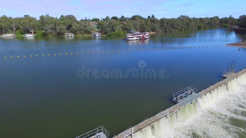 Vista aérea do Weir de Mildura e do fechamento 11