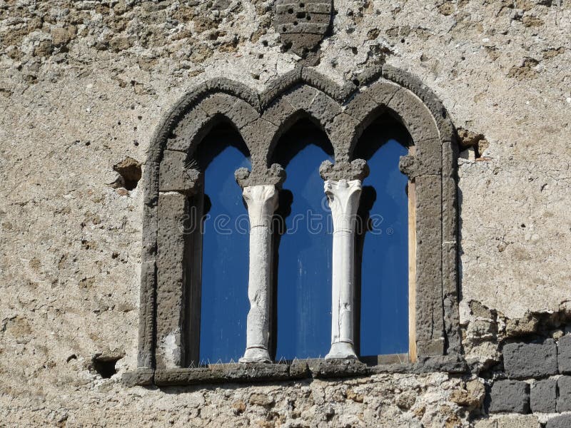 Vista da cidade de Sessa Aurunca imagens de stock royalty free