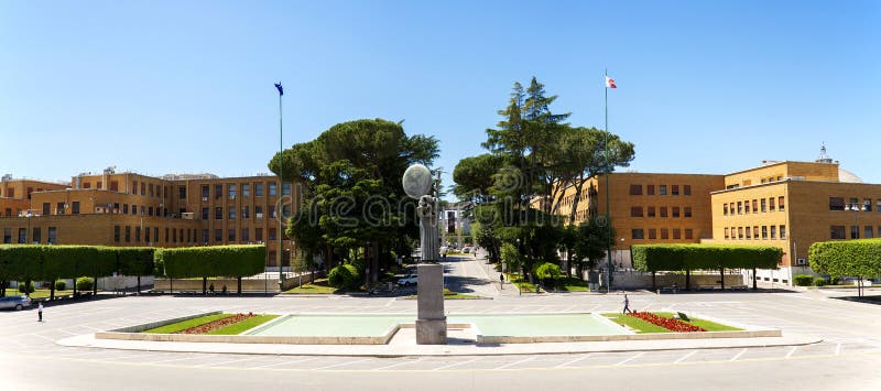 Vista da cidade da universidade de Sapienza, Roma imagem de stock royalty free Vista da cidade da universidade de Sapienza, Roma imagem de stock royalty free