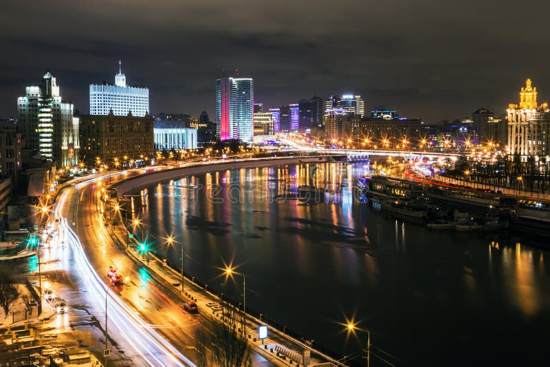 Casa Do Governo Da Federação Russa Em Moscovo Imagem de Stock - Imagem de  capital, potência: 20570917