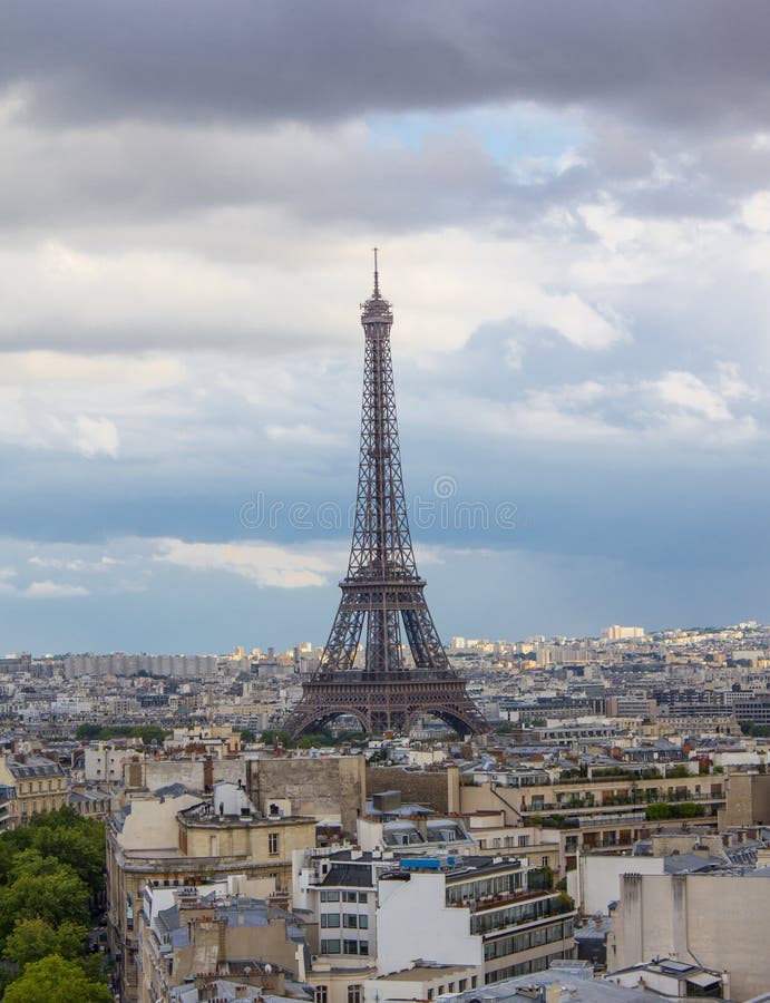 Vista da torre Eiffel de Paris fotos de stock royalty free Vista da torre Eiffel de Paris fotos de stock royalty free