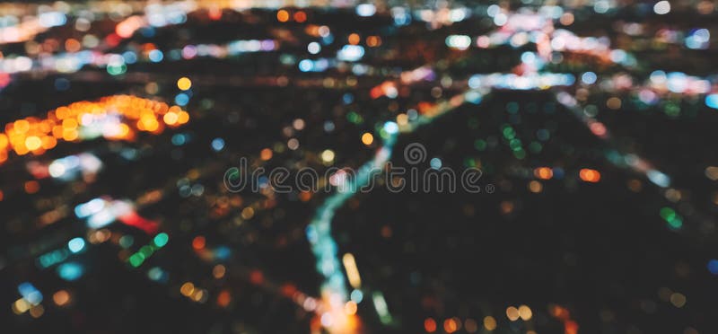 Vista defocused aerea di una strada principale massiccia a Los Angeles fotografia stock Vista defocused aerea di una strada principale massiccia a Los Angeles fotografia stock