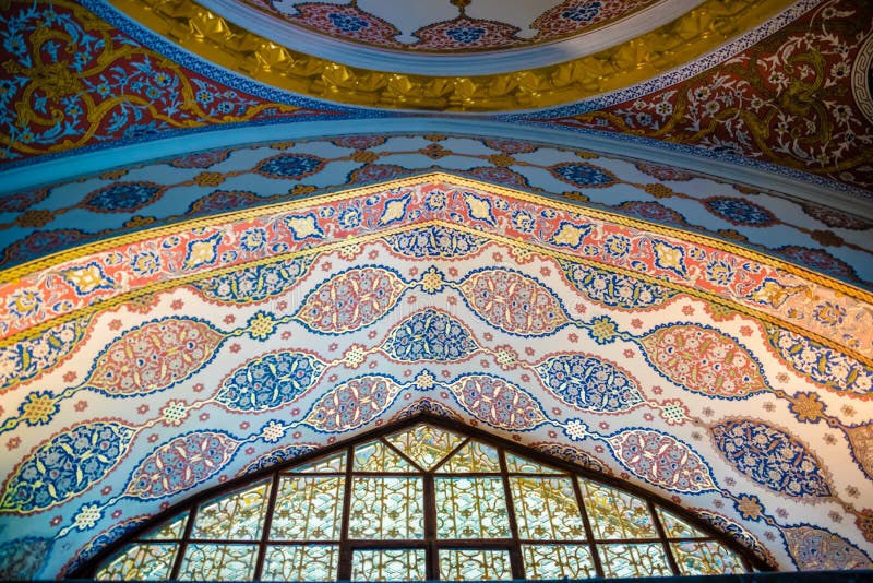 Vista del palazzo di Topkapi a Costantinopoli, Turchia fotografia stock libera da diritti Vista del palazzo di Topkapi a Costantinopoli, Turchia fotografia stock libera da diritti