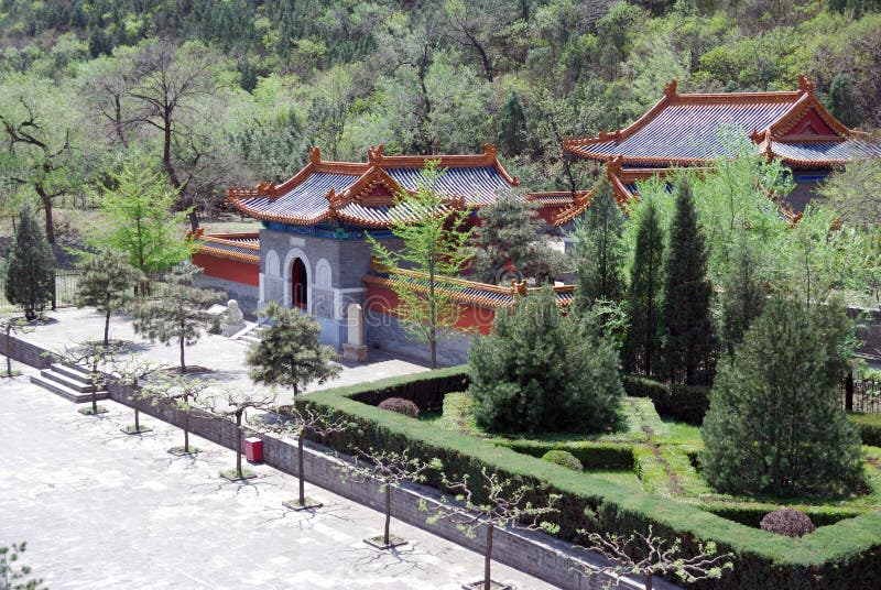 Casa Del Patio Del Chino Tradicional Fotos De Stock Download 816