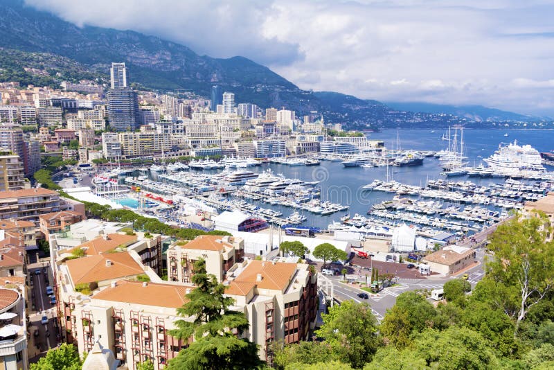 Vista della città del Monaco immagine stock libera da diritti Vista della città del Monaco immagine stock libera da diritti