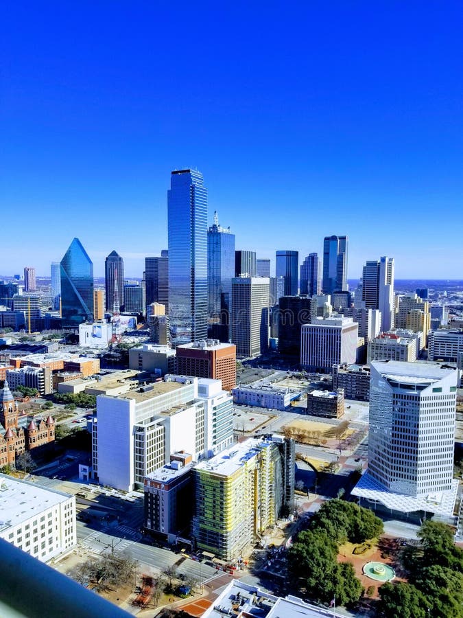 Vista della città di Dallas dalla torre della Riunione, il Texas fotografia stock libera da diritti Vista della città di Dallas dalla torre della Riunione, il Texas fotografia stock libera da diritti
