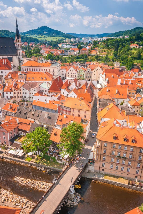 Vista della città medievale Cesky Krumlov immagini stock Vista della città medievale Cesky Krumlov immagini stock