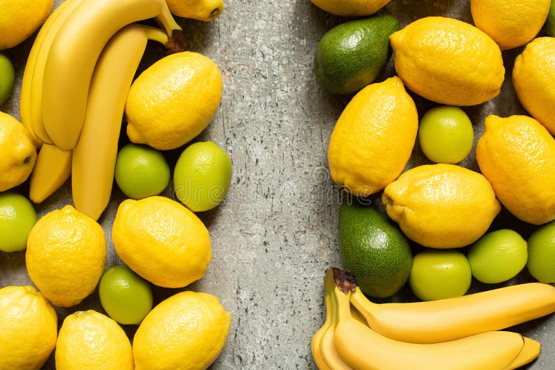 Vista di calce di avocado di banane colorate immagini stock