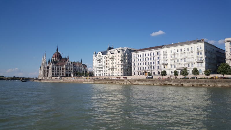 Vista do Danube River imagens de stock royalty free Vista do Danube River imagens de stock royalty free