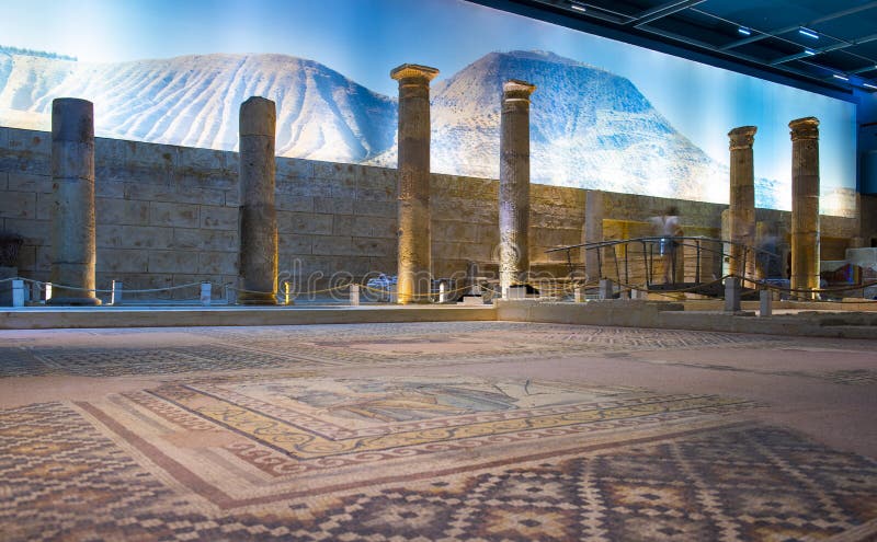 Il Mosaico Della Ragazza Gitana a Zeugma Mosaic Museum. Fotografia Editoriale - Immagine di chiamata, ragazza: 233939152