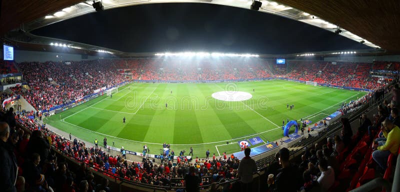 UEFA dio a conocer el primer reglamento de licencias del fútbol femenino