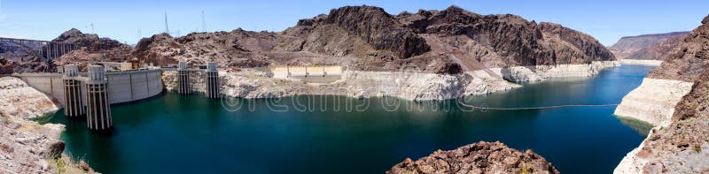 Vista panoramica del Lago Mead alla diga di aspirapolvere fotografia stock libera da diritti Vista panoramica del Lago Mead alla diga di aspirapolvere fotografia stock libera da diritti