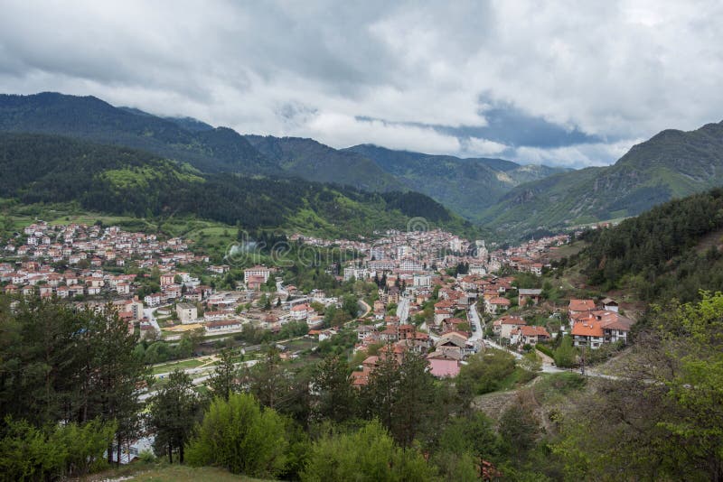 Vista panoramica di Devin, Bulgaria fotografie stock Vista panoramica di Devin, Bulgaria fotografie stock