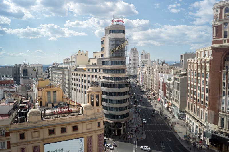 Vista panorámica de Gran Via en Madrid imagen de archivo libre de regalías Vista panorámica de Gran Via en Madrid imagen de archivo libre de regalías