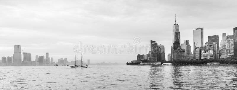Vista panorámica de Lower Manhattan y Jersey City, Nueva York, EE.UU. fotografía de archivo Vista panorámica de Lower Manhattan y Jersey City, Nueva York, EE.UU. fotografía de archivo